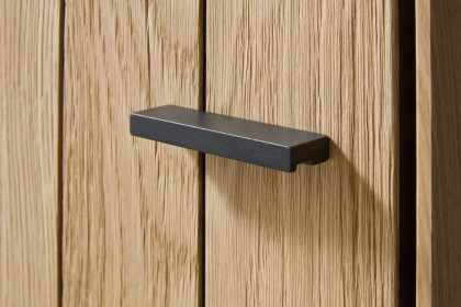 WM 2380 von Wöstmann - Schrank aus Wildeiche und Balkeneiche