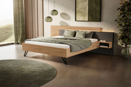 Meran von Schösswender - Bett Casella Eiche natur mit Akzent kaschmir