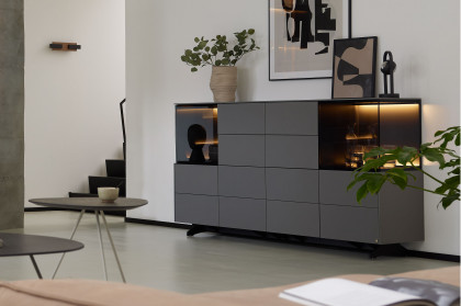Q-Media 2.0 von Musterring - Sideboard 087 Lack grau/ Mattglas grau