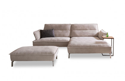 7102 von K+W Polstermöbel - Polstersofa rechts ecru