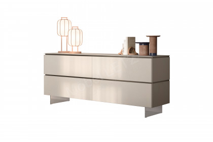 Vitae von éNATIVA by Munari - Sideboard in Keramik mit Glasfüßen