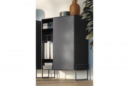 Vitae von éNATIVA by Munari - Highboard in Lack mit Metallabsetzungen