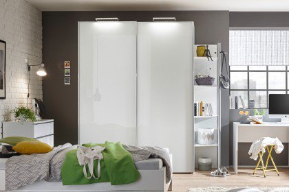 Single Wohnen von Staud - Apartment-Ausstattung in Weiß