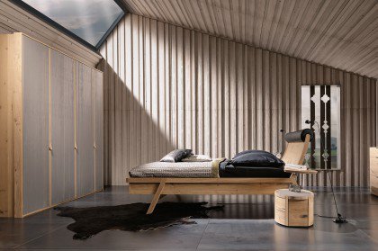 Vvaganto von Voglauer - Schlafzimmerset mit Strukturglas
