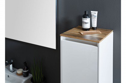 Unique von puris - Badezimmer in Weiß Hochglanz