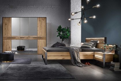 Steel von Thielemeyer - Schlafzimmer: Schrank, Bett & Nachtkonsolen