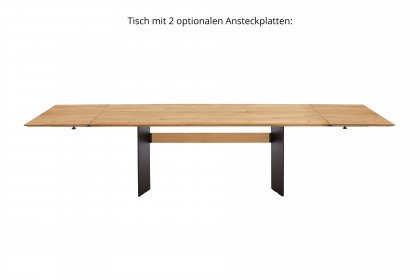 Tisch 453 von Wöstmann - Esstisch in Wildeiche mit Wangengestell