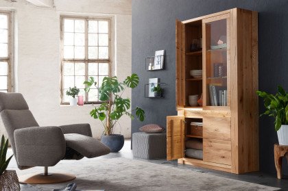 WZ-0484 von GK Möbelvertrieb - Vitrine II aus Wildeiche