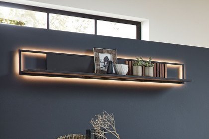 Die Hausmarke Light Line 7 - Sideboard in Nussbaum und Schieferschwarz