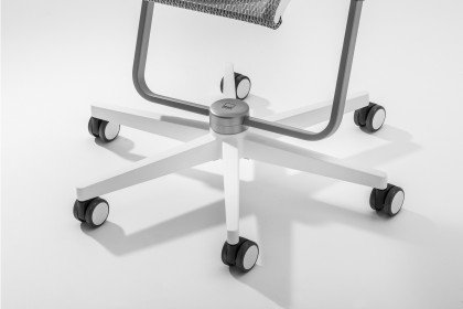 Scooter von moll - Schreibtischstuhl mitwachsend weiß-anthrazit