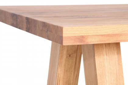 Lugo von Standard Furniture - Esstisch mit Holzgestell