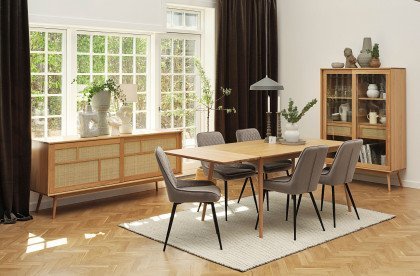 Barrali von Skandinavische Möbel - Esstisch mit Ansteckplatten
