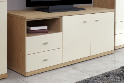 Boston-living von Wehrsdorfer - Wohnwand Asteiche/ Lack creme