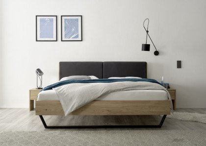 Keke von SchlafKONTOR trendline - Kufen-Doppelbett mit Polsterkopfteil