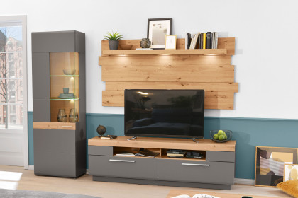 Lucera 150 von Innostyle - Wohnwand 81 in Artisan Eiche und Basalt