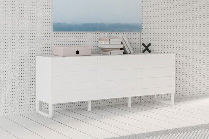 Bretania von Forte - TV-Lowboard in Weiß mit Push-to-open