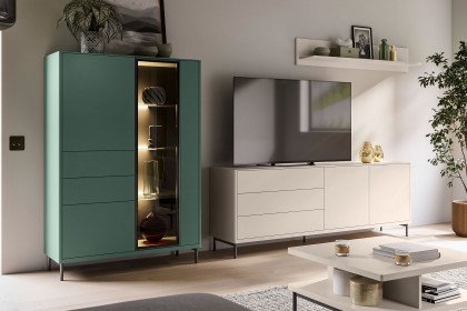 SOFT Q von Quadrato - Wohnwand dreiteilig mit grünem Highboard