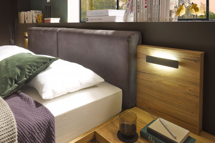 Trattino von POL Power - Schlafzimmer-Einrichtung mit Beleuchtung