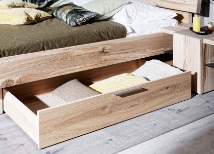 Valpin sleeping von Voglauer - Schlafzimmer-Set: Kleiderschrank, Sockelbett & Nakos