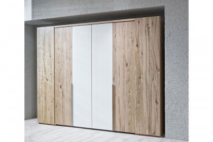 Valpin sleeping von Voglauer - Schlafzimmer-Set: Kleiderschrank, Sockelbett & Nakos