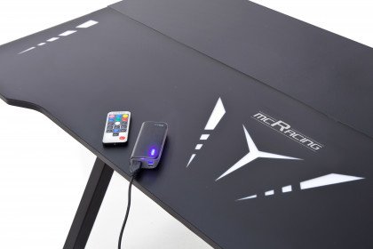 mcRacing Gaming Desk von MCA - Schreibtisch mit Sicherheitglas