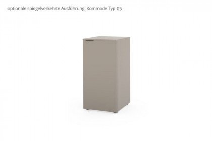 Kommode Typ 04 von JUTZLER - schmale Türkommode 1-türig nougat