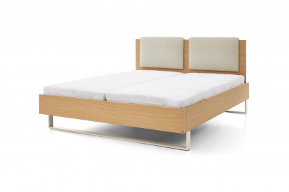 Kara-Frame-S von Musterring - Bett Furnier Eiche sand mit Kufen