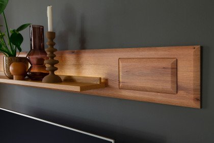 Naxos von MCA - Wandboard mit einem Ablageboden