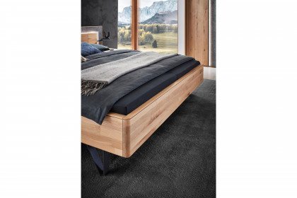 WSM 5100 von Wöstmann - Wildeiche-Schlafzimmer-Set mit Steinfurnier-Akzenten