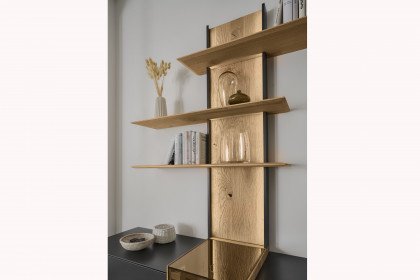 Trevio von Musterring - Wohnwand V20 Kerneiche massiv/ anthrazit/ Glas