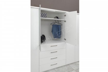 Amado von MONDO - Schlafzimmer mit Schrank, Bettanlage und Wandregalen