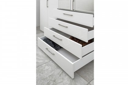 Amado von MONDO - Schlafzimmer mit Schrank, Bettanlage und Wandregalen