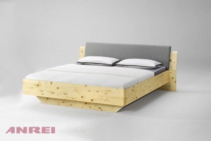 Tesso von ANREI - Bett TES 190 Zirbe natur geölt - Kopfteil gepolstert