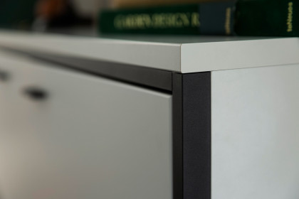 Mori von MCA furniture - Wohnwand in Modern white und schwarzgrau