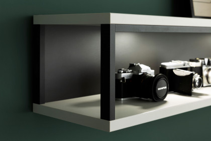Mori von MCA furniture - Wohnwand in Modern white und schwarzgrau
