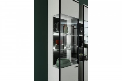 Mori von MCA furniture - Wohnwand in Modern white und schwarzgrau