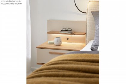 Malin von Musterring - Luxusbett mit sandfarbenem Polsterkopfteil