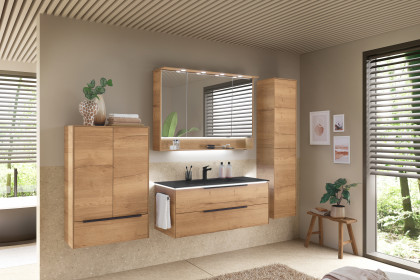 Riana von Musterring - Badezimmer in Halifax Eiche