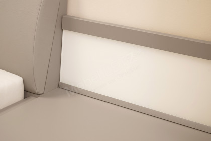 San-Diego-sleeping von Musterring - Schlafzimmer mit Beleuchtung weiß-grau