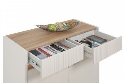 Oak Squere von Forte - Kommode in Mauvella Oak/ Sand