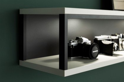 Mori von MCA furniture - Wandboard mit Aluminiumrahmen