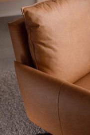 Lineo von SCHÖNER WOHNEN - Drehsessel cognac