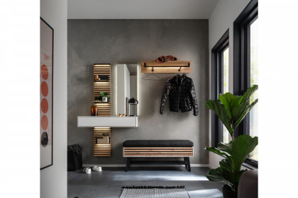 Yonna aus der SCHÖNER WOHNEN-Kollektion - Garderobe Kerneiche Natur/ weiß