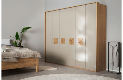 Multiline von SCHÖNER WOHNEN - Kleiderschrank mit Quadrateinsatztüren