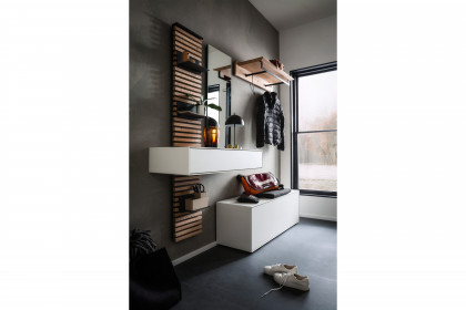 Yonna aus der SCHÖNER WOHNEN-Kollektion - Garderoben-Set in Kerneiche und Lack Weiß