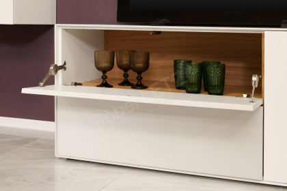 Yonna von SCHÖNER WOHNEN - Wohnwand Kerneiche natur inklusive Beleuchtung