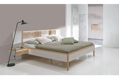 V/lacera sleeping von Voglauer - Bett Lack taupe - Wildeiche