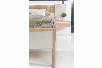 V/lacera sleeping von Voglauer - Bett Lack taupe - Wildeiche