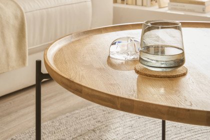 Treviso von A Better Place - Couchtisch mit massiver Eichentischplatte