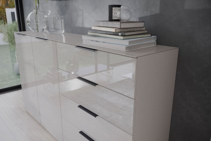 GW-Oakland von Germania - Kommode kaschmir mit Glas